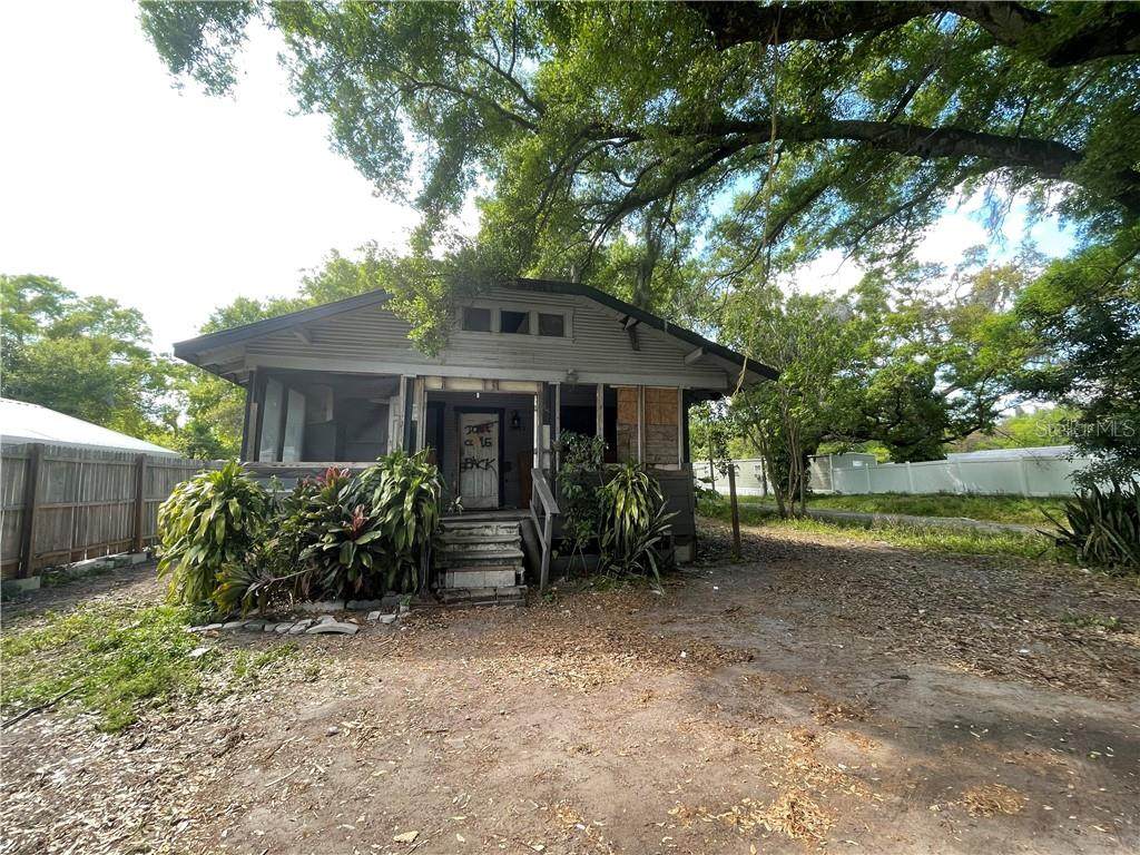 10013 California Street - Photo 1