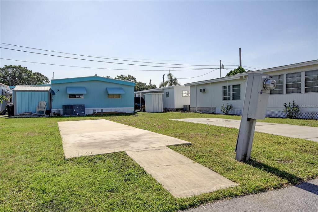 4737 67TH Way - Photo 1
