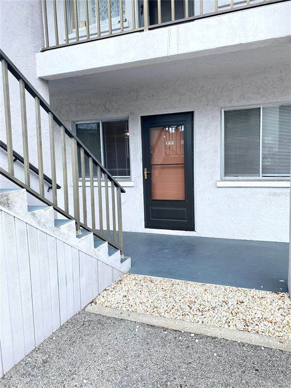 3101 Bee Ridge Rd - Photo 1
