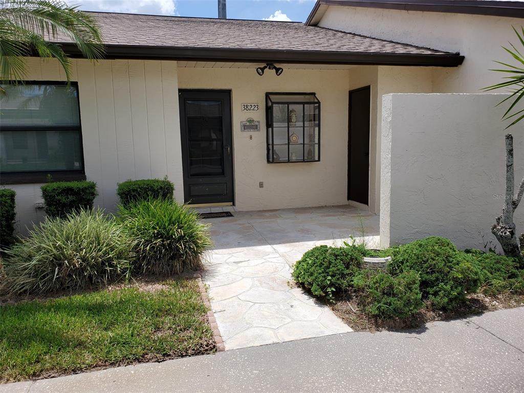 38223 Boxwood Drive - Photo 1