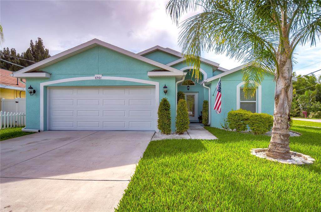 6501 51ST Way - Photo 1