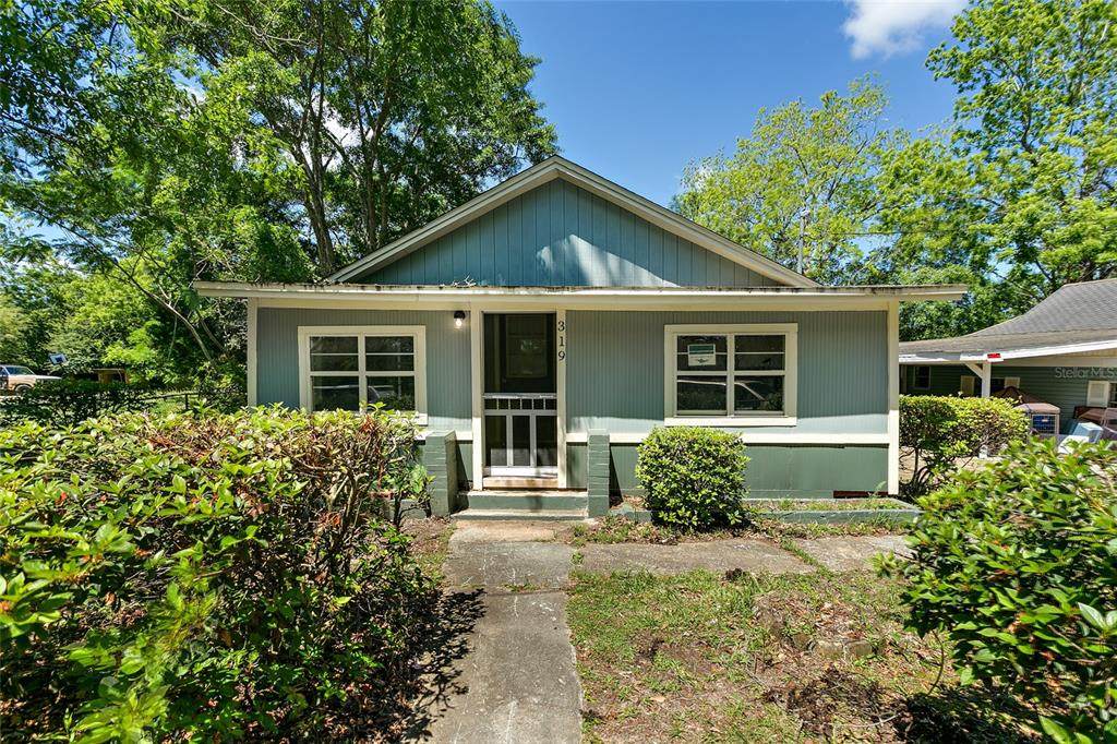 319 Hicks Street - Photo 1