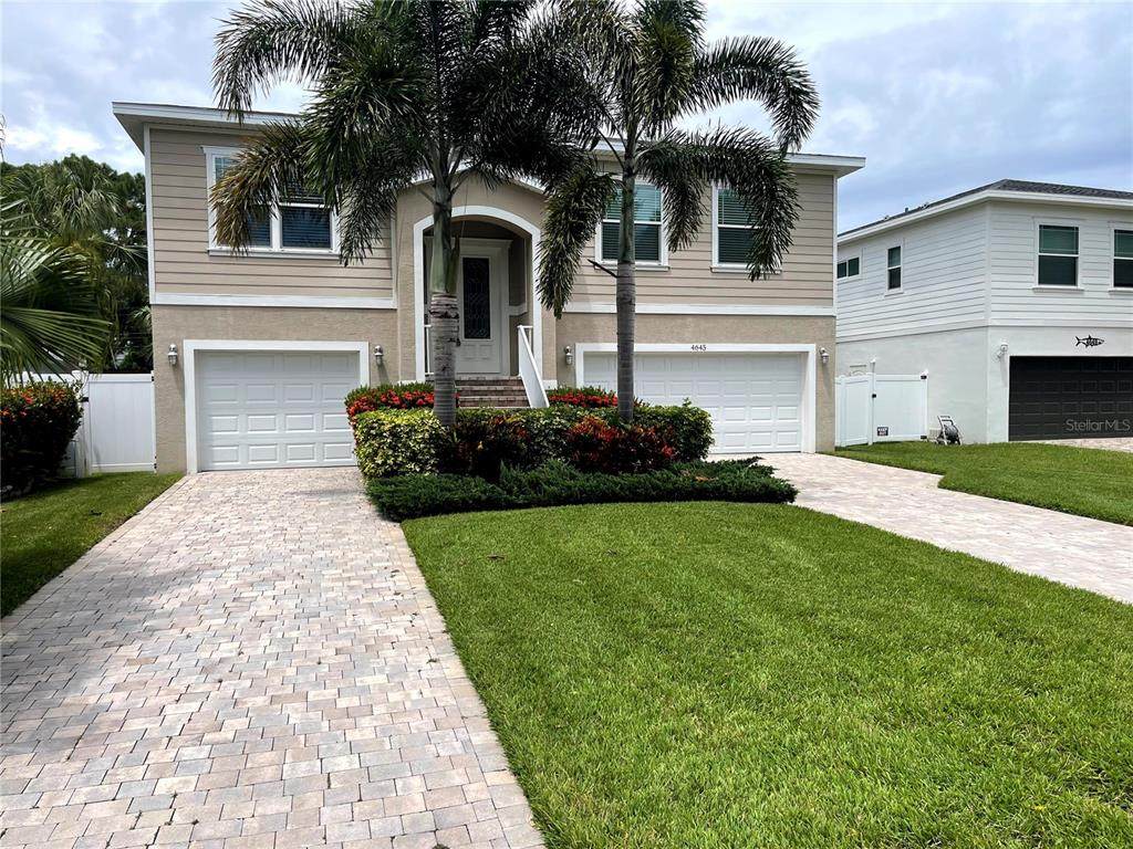 4645 Helena Street - Photo 1