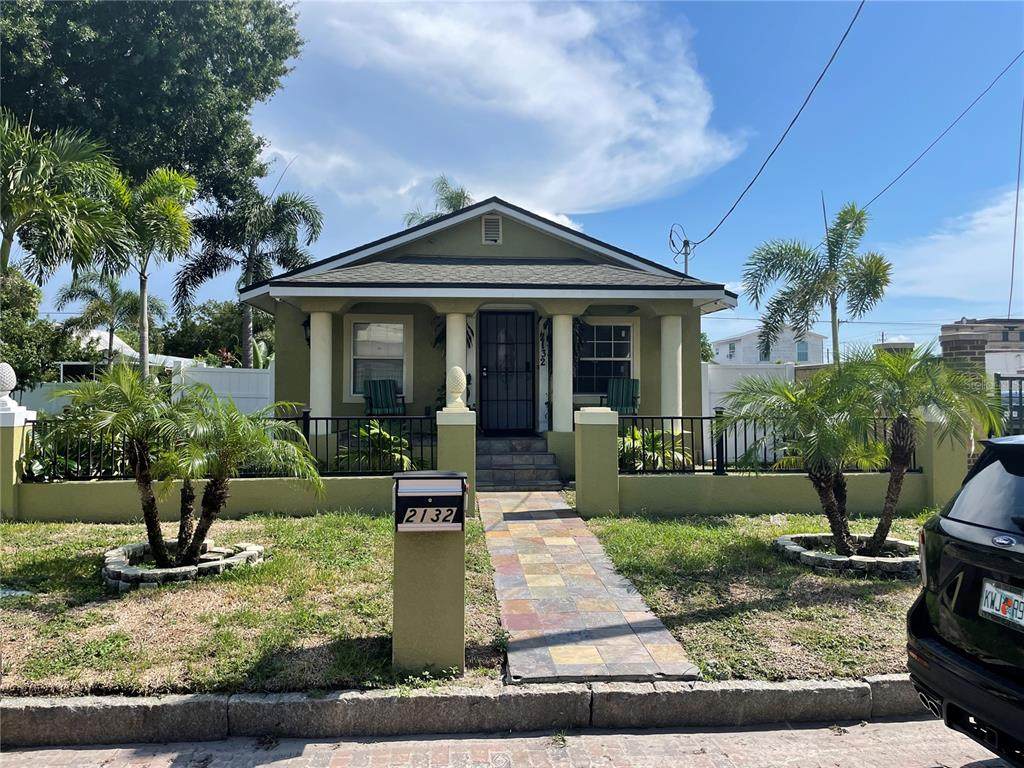 2132 La Salle Street - Photo 1