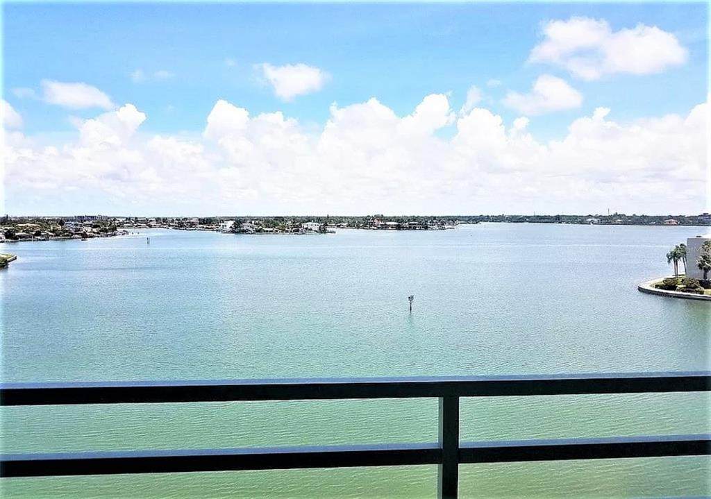 7963 Sailboat Key Boulevard - Photo 1