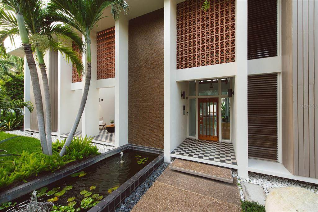 41 Bering Street - Photo 1