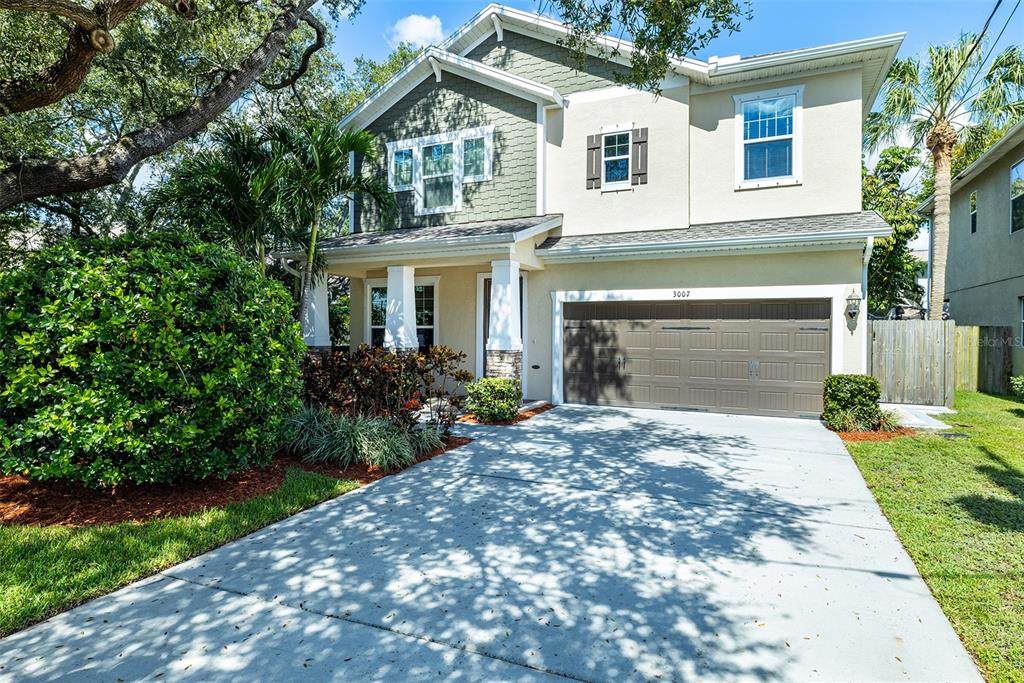 3007 Palmira Avenue - Photo 1