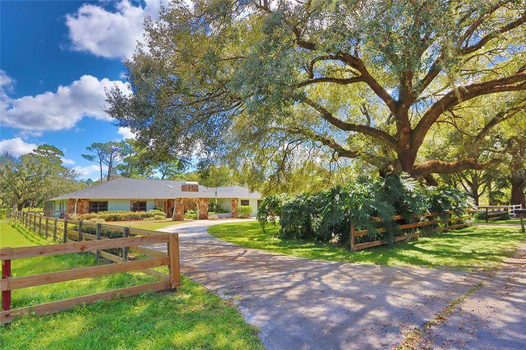 18523 30TH Street - Photo 1