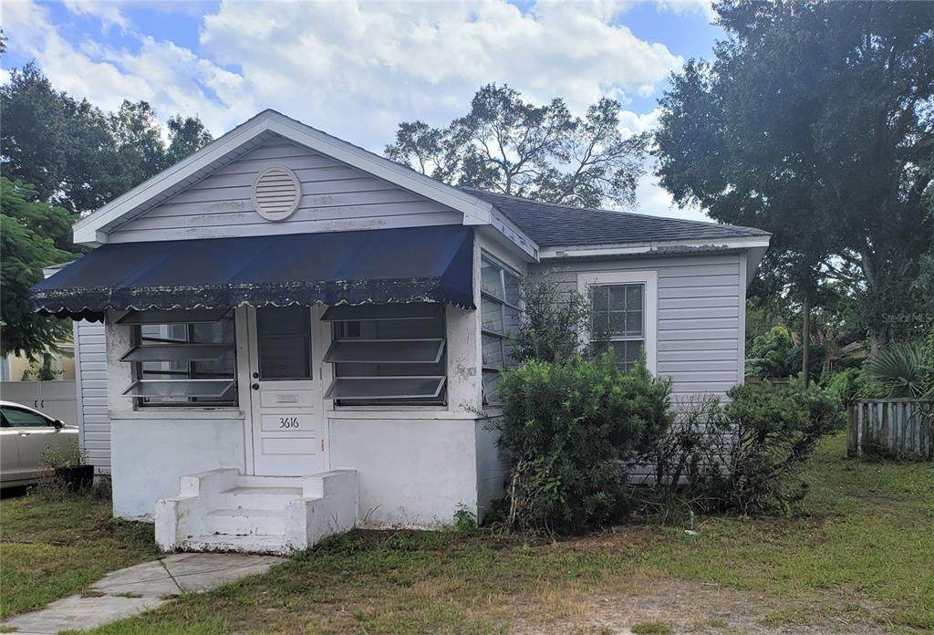 3616 Azeele Street - Photo 1