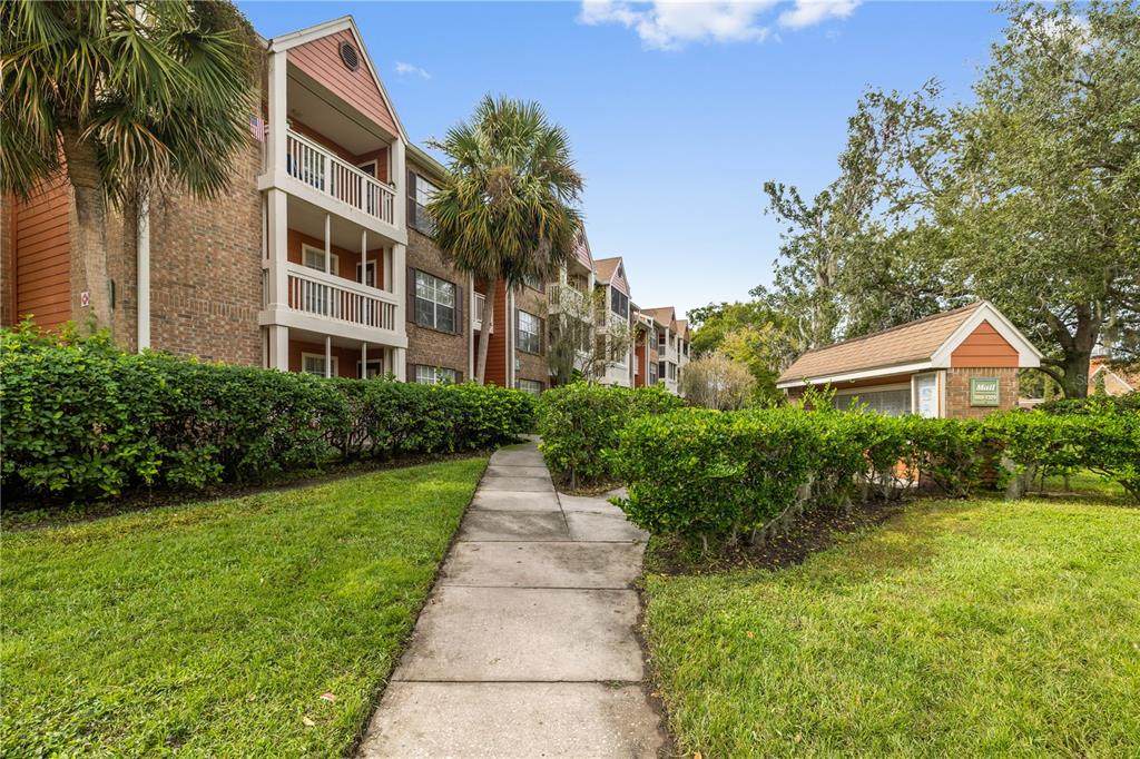 10200 Gandy Boulevard - Photo 1