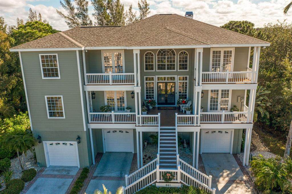 861 Point Seaside Drive - Photo 1