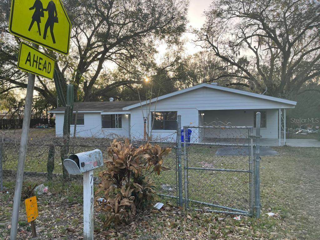 719 Plateau Avenue - Photo 1