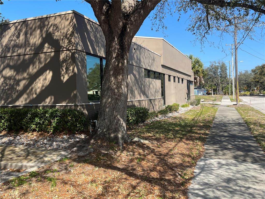 400 Keystone Drive - Photo 1
