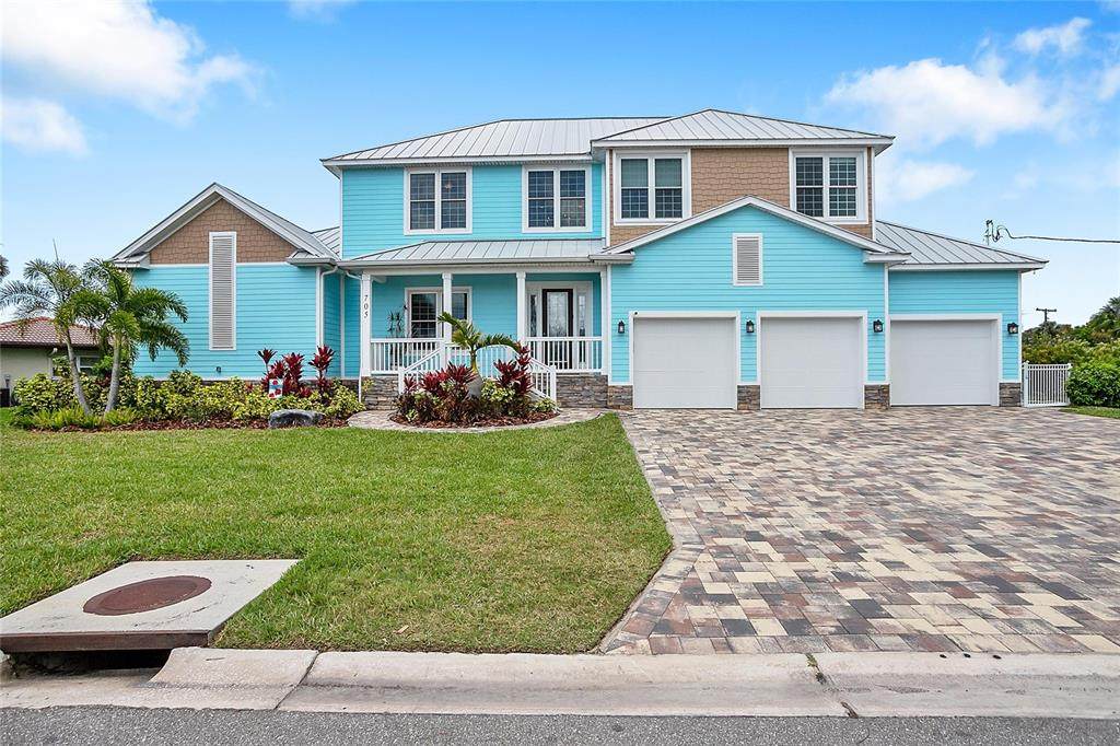 705 Gran Kaymen Way - Photo 1