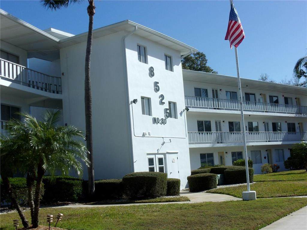 8525 111TH Street - Photo 1
