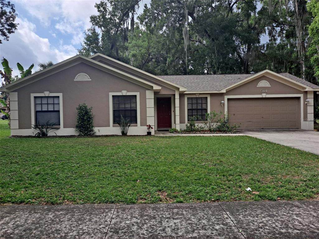 501 Saunders Street - Photo 1
