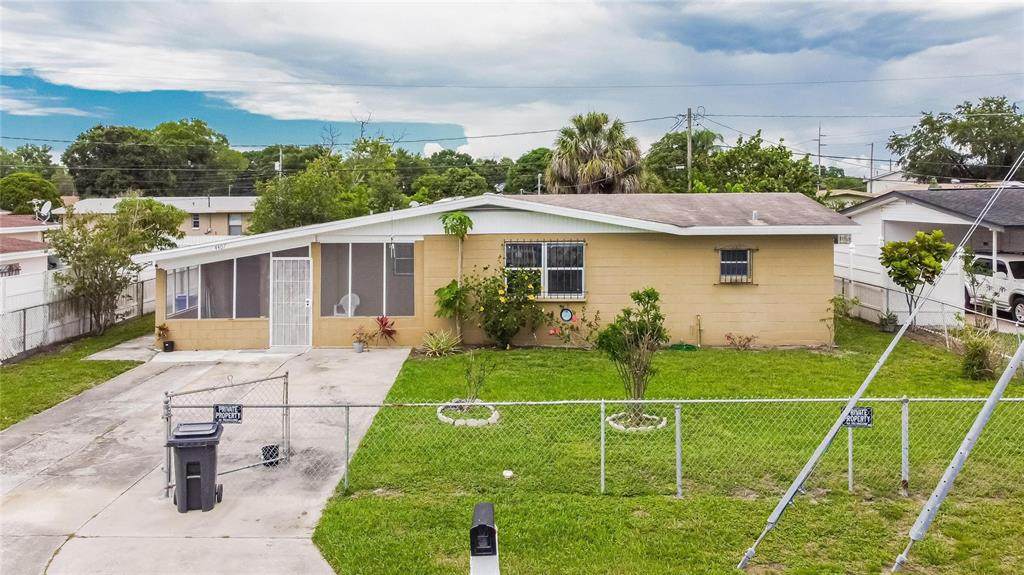 4407 Henry Avenue - Photo 1