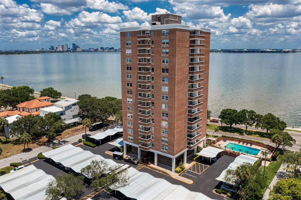 4015 Bayshore Boulevard - Photo 1