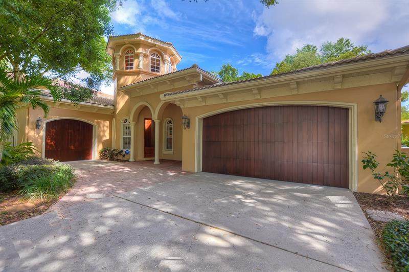 1909 Floresta View Drive - Photo 1