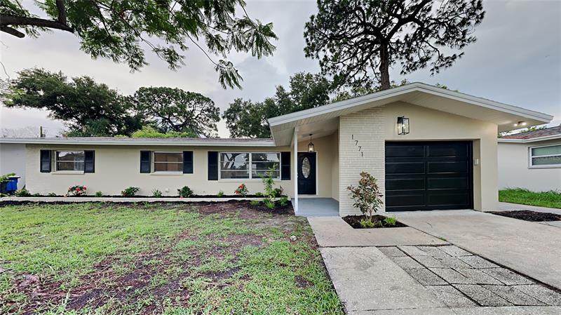 1771 Thames Street - Photo 1