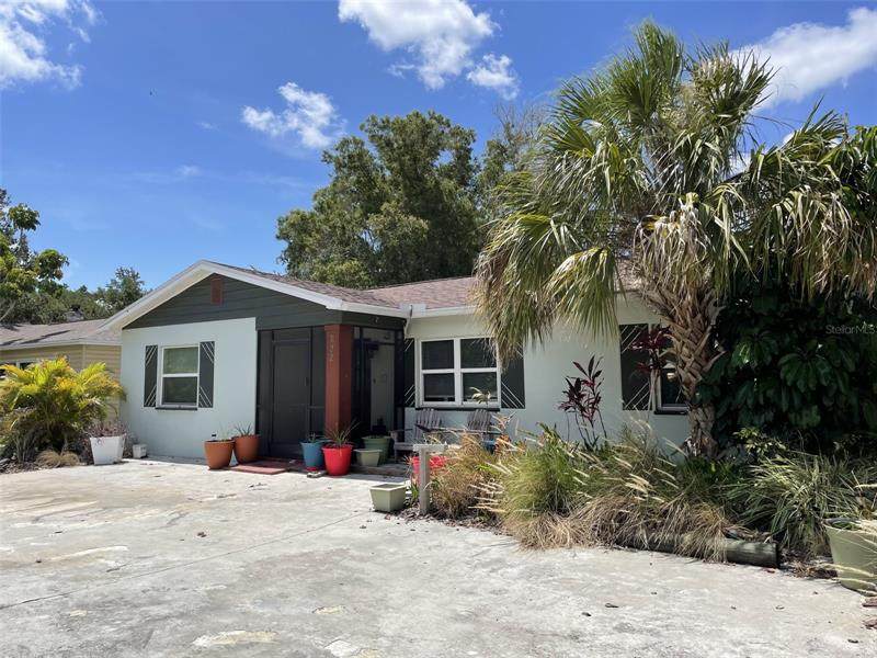 272 40TH Avenue - Photo 1
