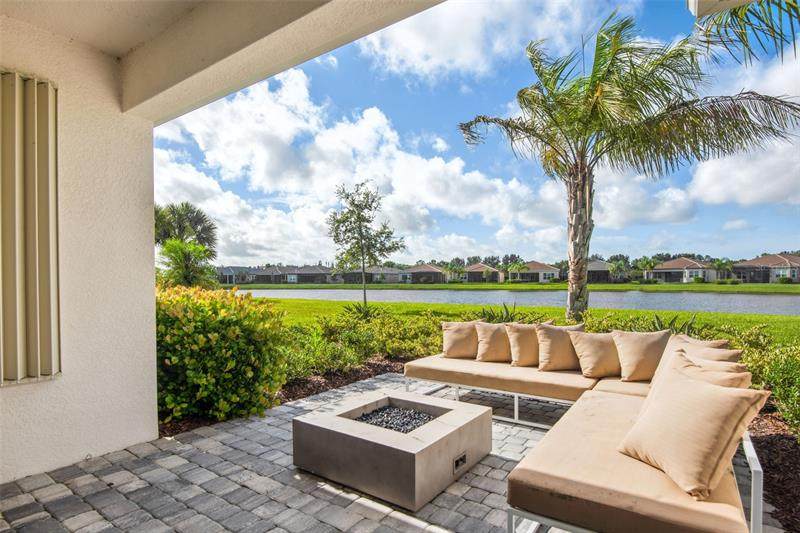 15581 Corona Del Mar Drive - Photo 1