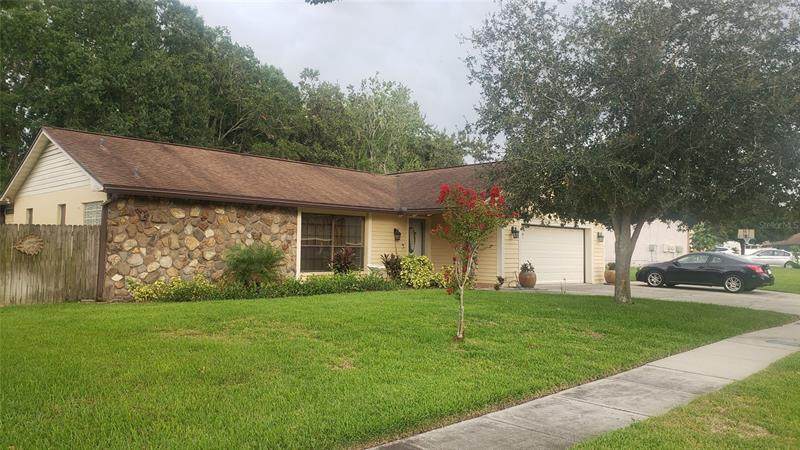 1412 Sandalwood Drive - Photo 1