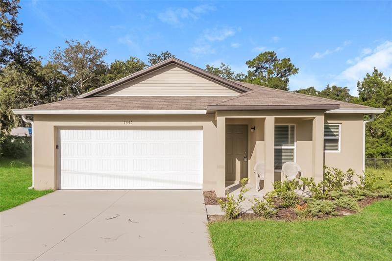 1445 Laurel Avenue - Photo 1