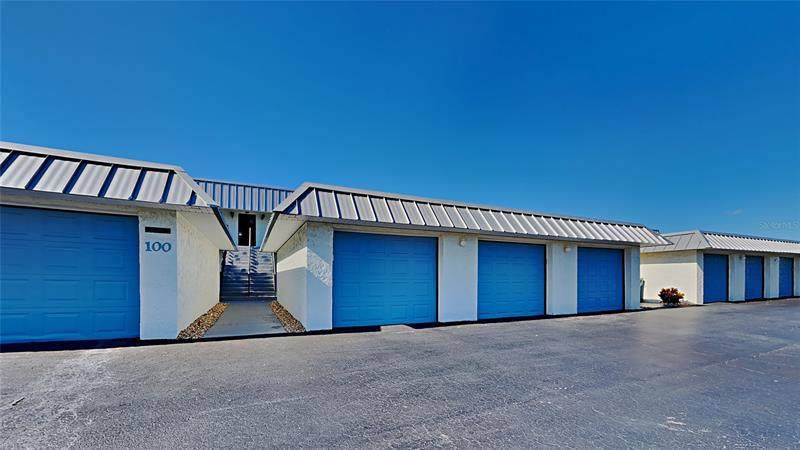 205 Banana River Boulevard - Photo 1