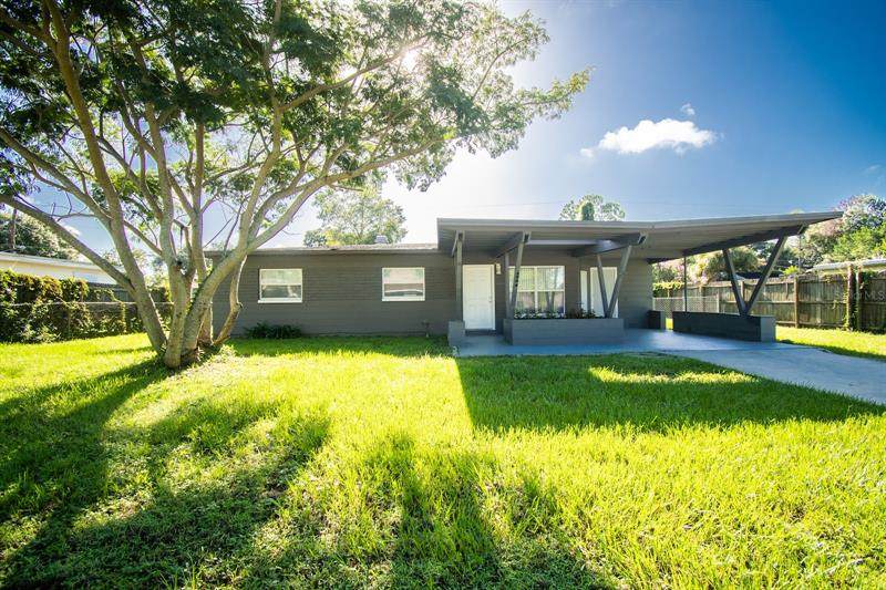 3004 Pineway Avenue - Photo 1