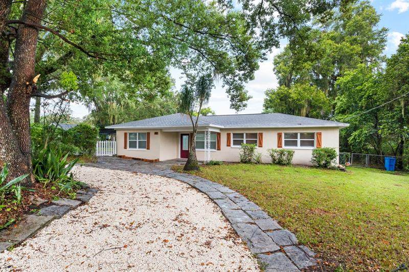 402 Oakwood Avenue - Photo 1