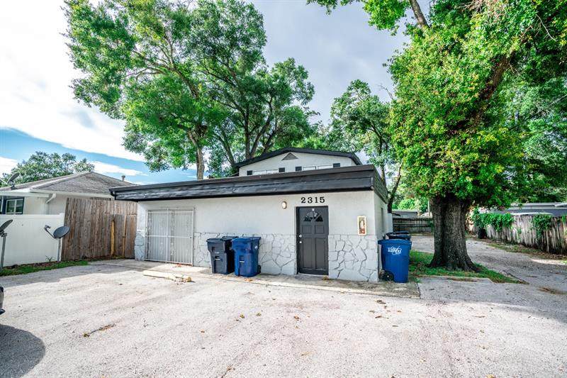 2315 Rio Vista Avenue - Photo 1