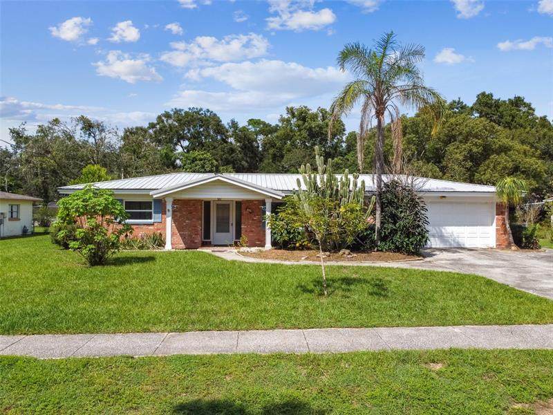 118 Julie Lane - Photo 1