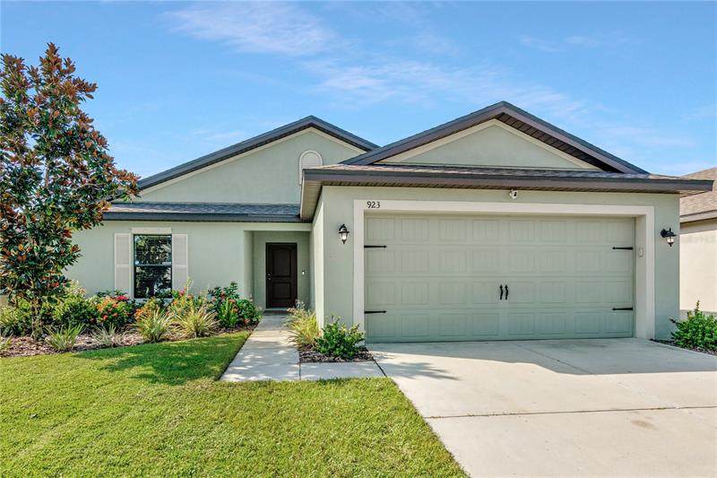 923 Wynnmere Walk Avenue - Photo 1