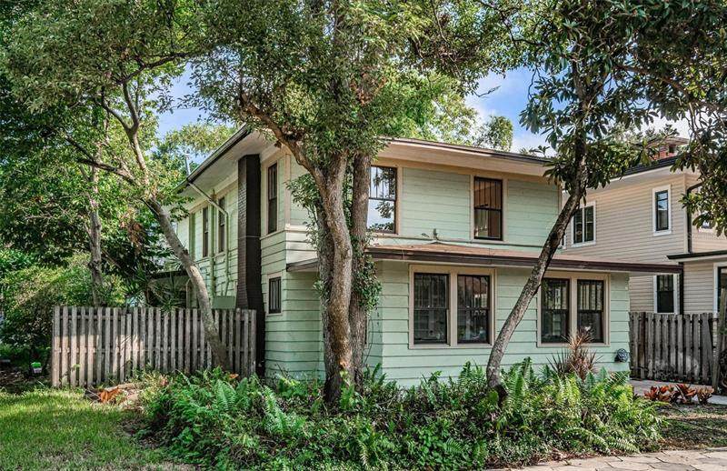 627 6TH Avenue - Photo 1