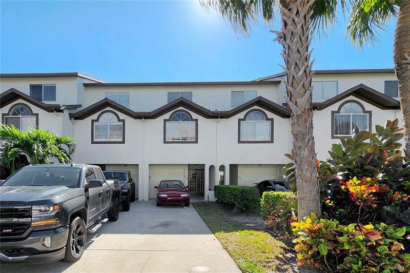 315 Madeira Circle - Photo 1