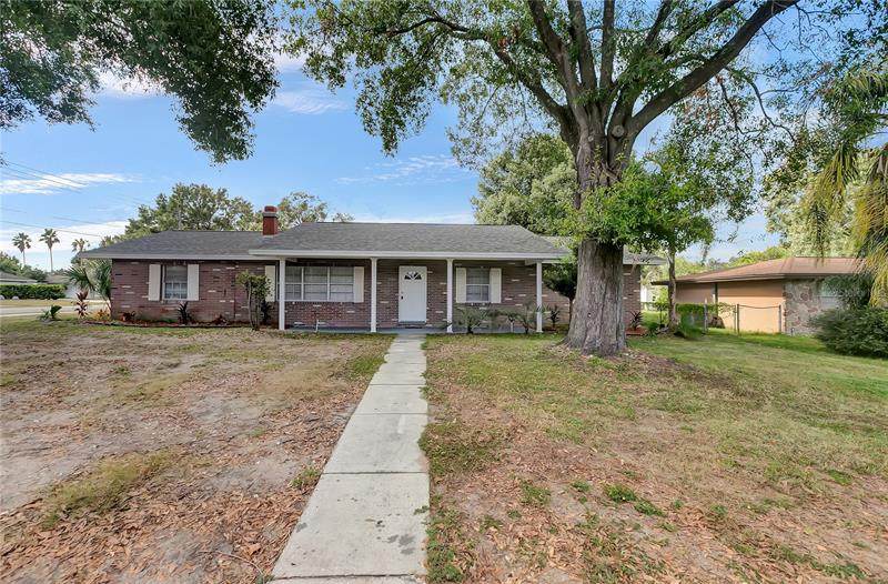 6404 Cromwell Road - Photo 1
