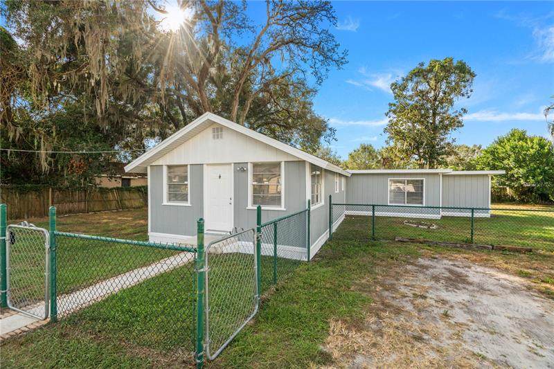 5224 Orange Avenue - Photo 1