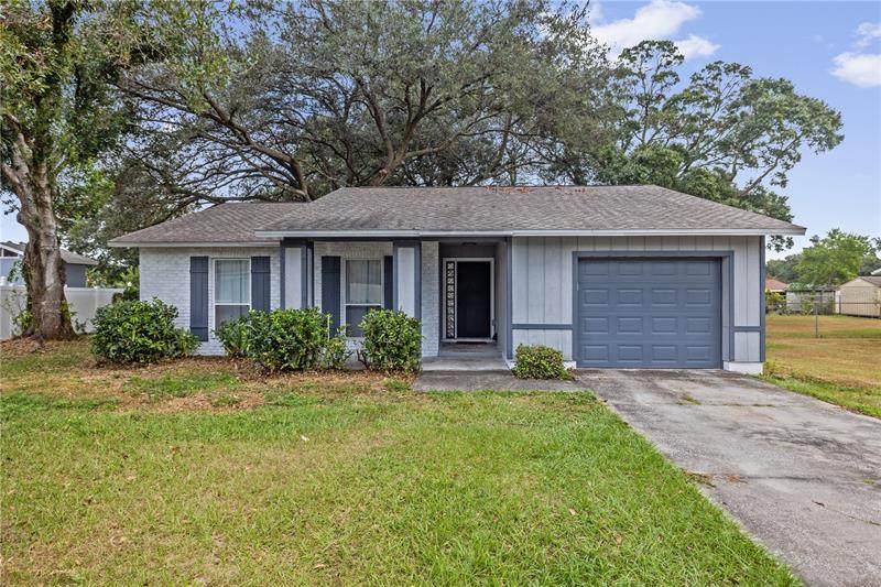 404 King Louis Court - Photo 1