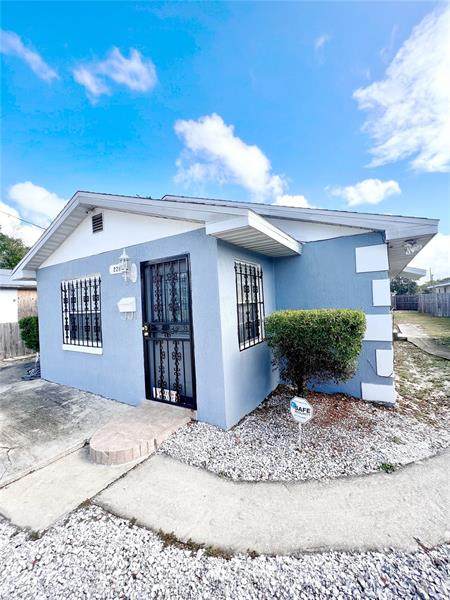 228 E Street - Photo 1