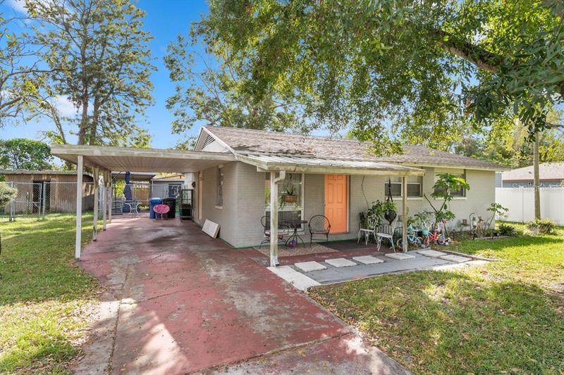 7915 Croton Avenue - Photo 1