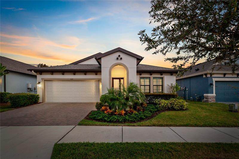 5019 Ballantrae Boulevard - Photo 1
