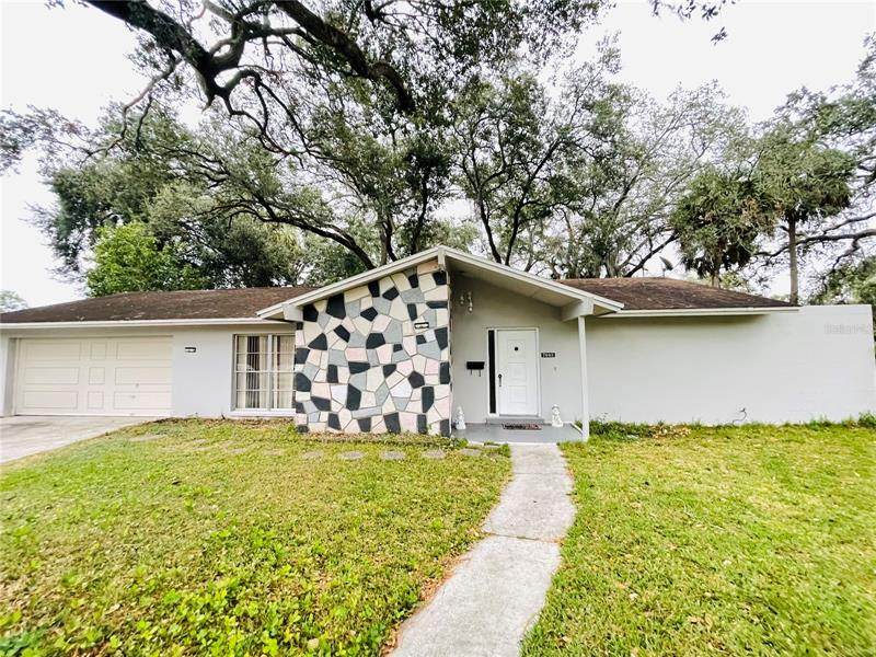 7003 Gateway Court - Photo 1