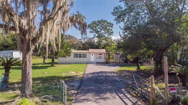 13512 Parkwood Street - Photo 1