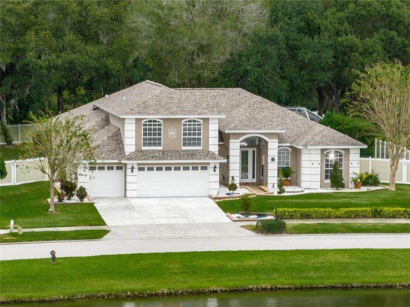 1460 Kensington Woods Drive - Photo 1