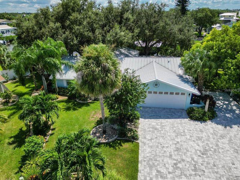 904 Spindle Palm Way - Photo 1