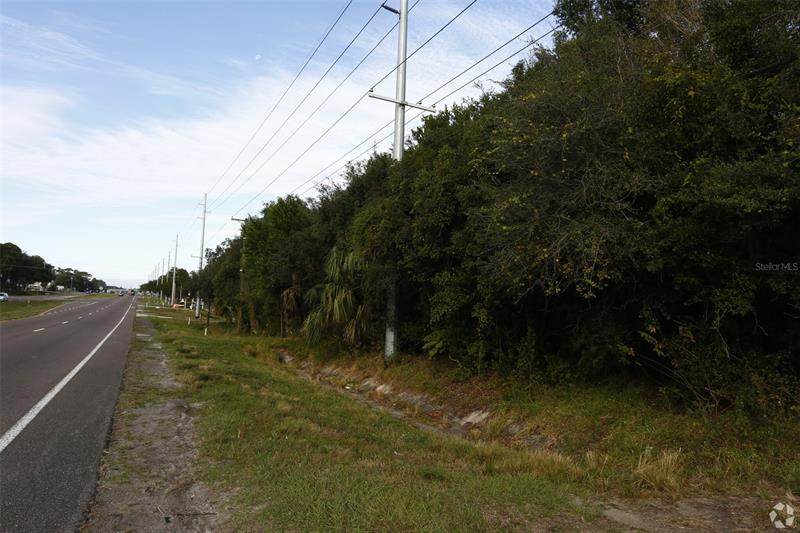 9440 Fowler Avenue - Photo 1