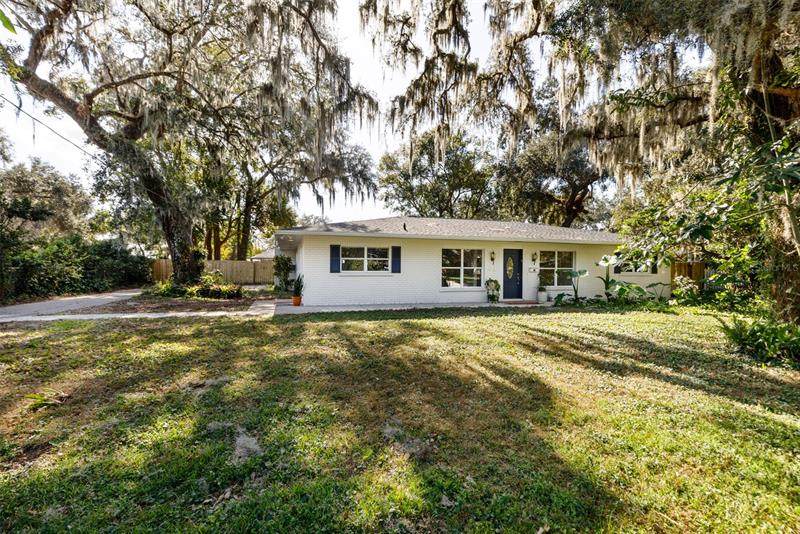 405 Bryan Circle - Photo 1