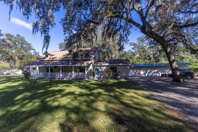 1226 Vinewood Drive - Photo 1