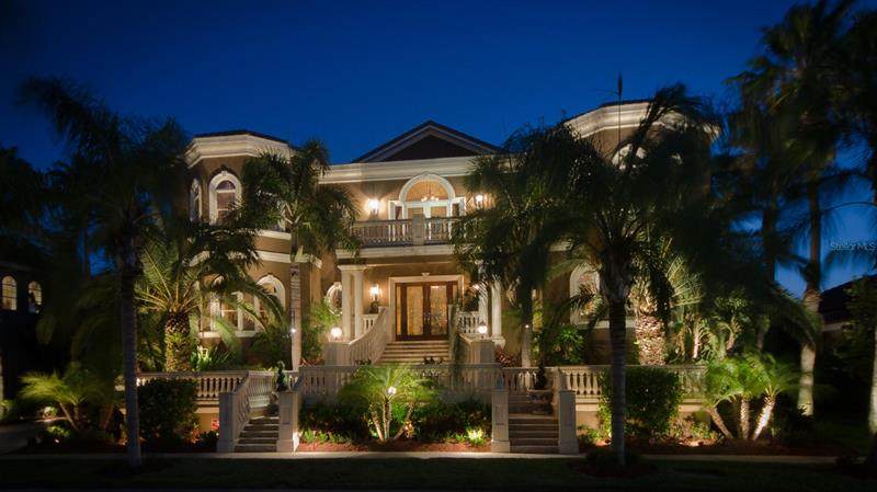 1301 Jumana Loop - Photo 1